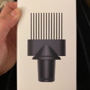 Dyson supersonic wide tooth comb NEW UNUSED